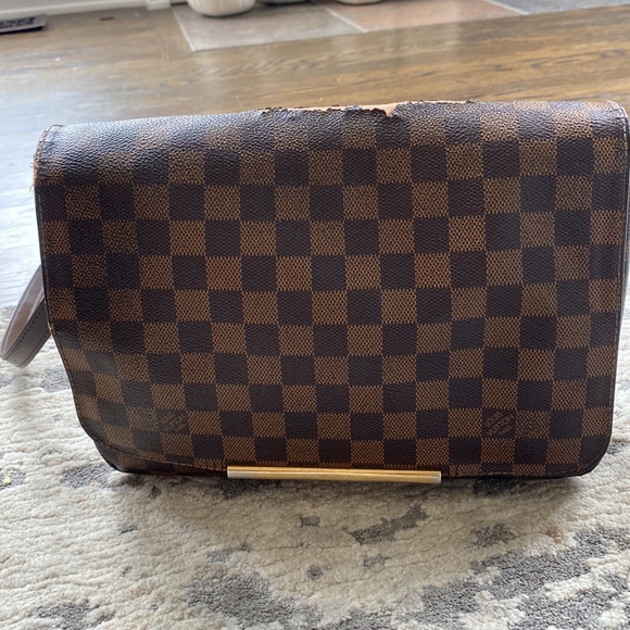 Louis Vuitton LV HOXTON GM purse handbag clutch crossbody - Picture 4 of 16